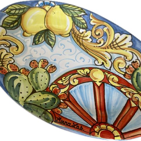 Piatto Ovale in Ceramica Dipinto a Mano in Stile Siciliano