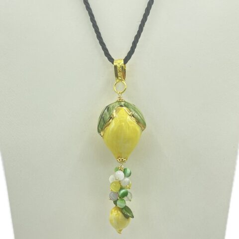 Ciondolo con Limone in Ceramica Dipinto a Mano con Decorazioni in Oro