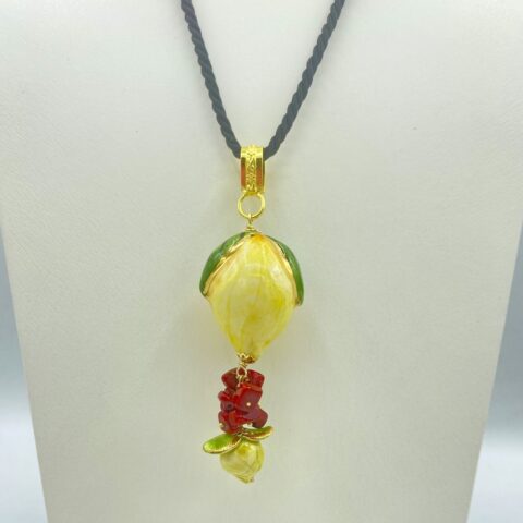 Ciondolo Limone in Ceramica Dipinto a Mano con Decorazioni in Oro