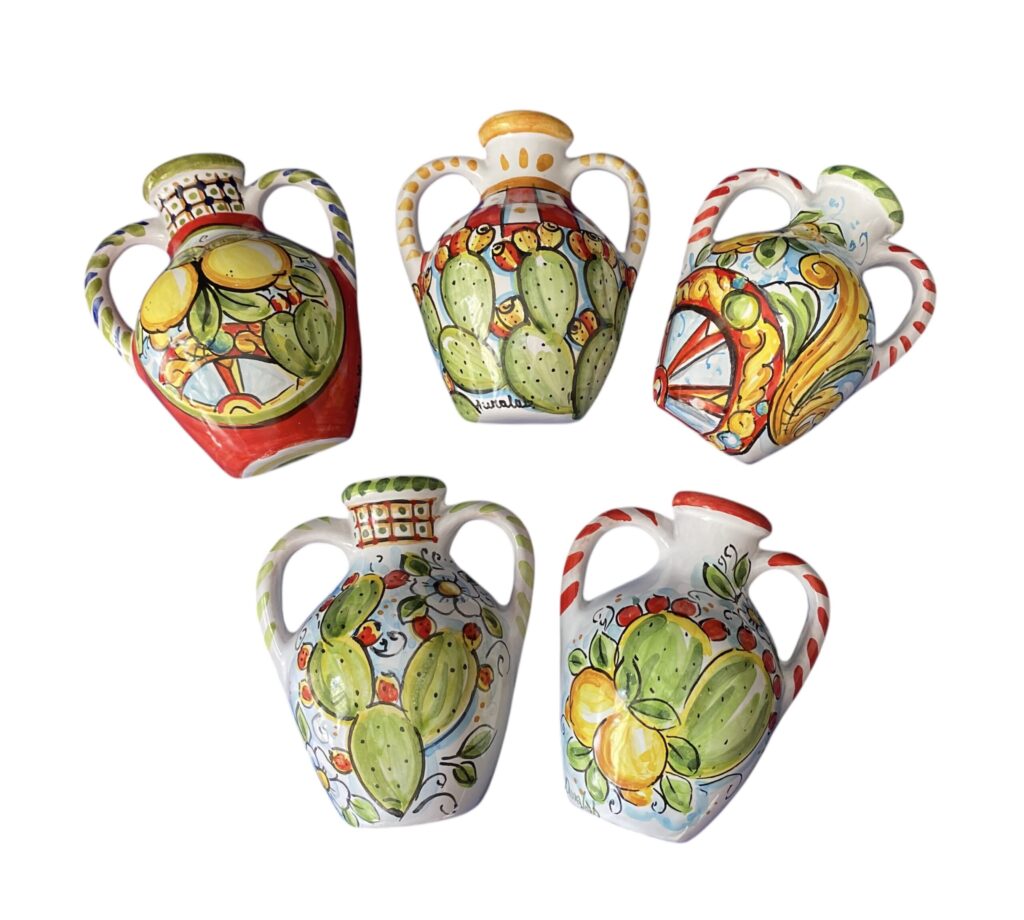 Mezze Anfore da parete, in Ceramica Dipinta a Mano – Tradizione Siciliana per la Tua Casa