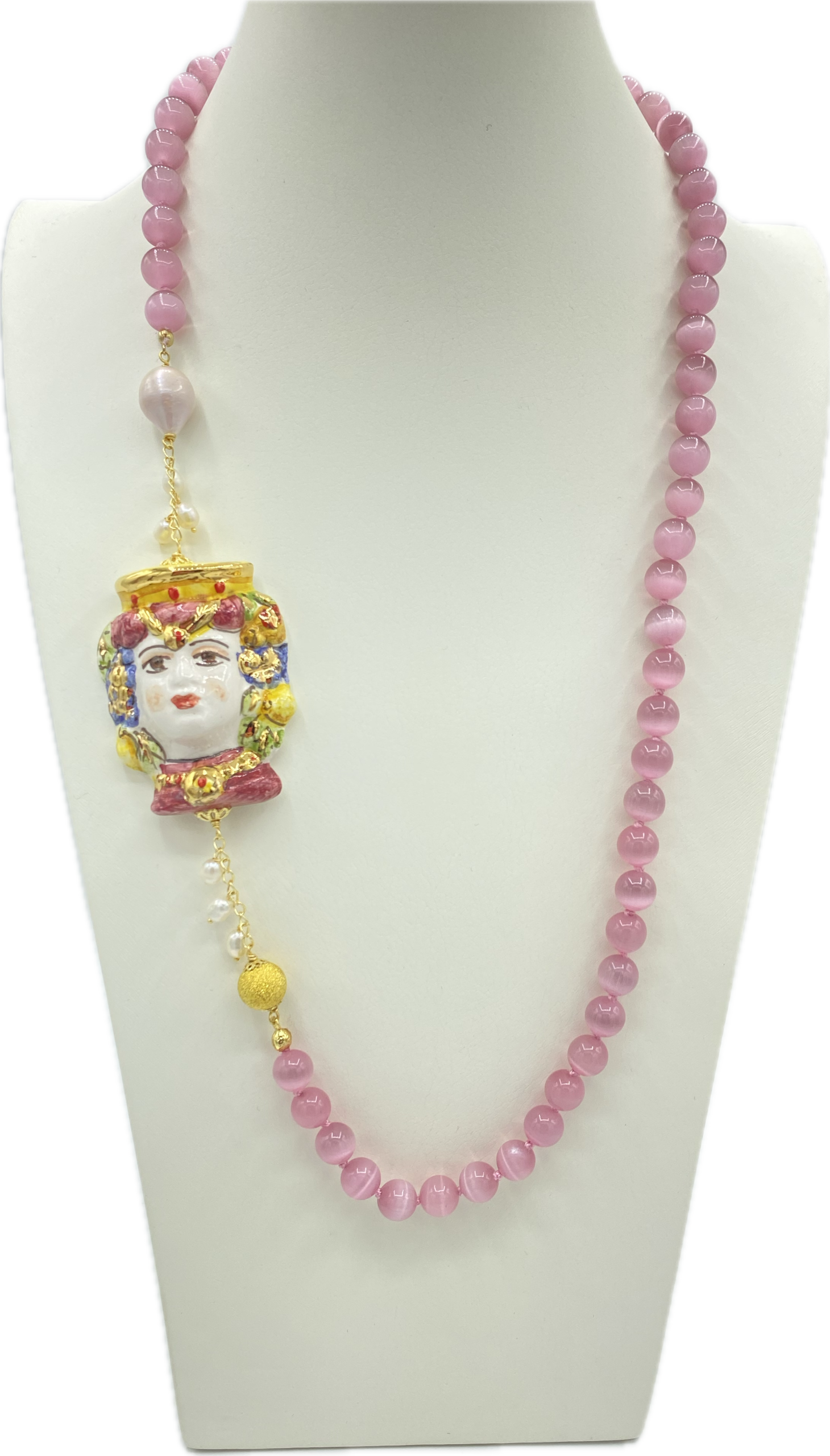 Collana in Occhio di Gatto Rosa con Testa di Moro Donna in ceramica