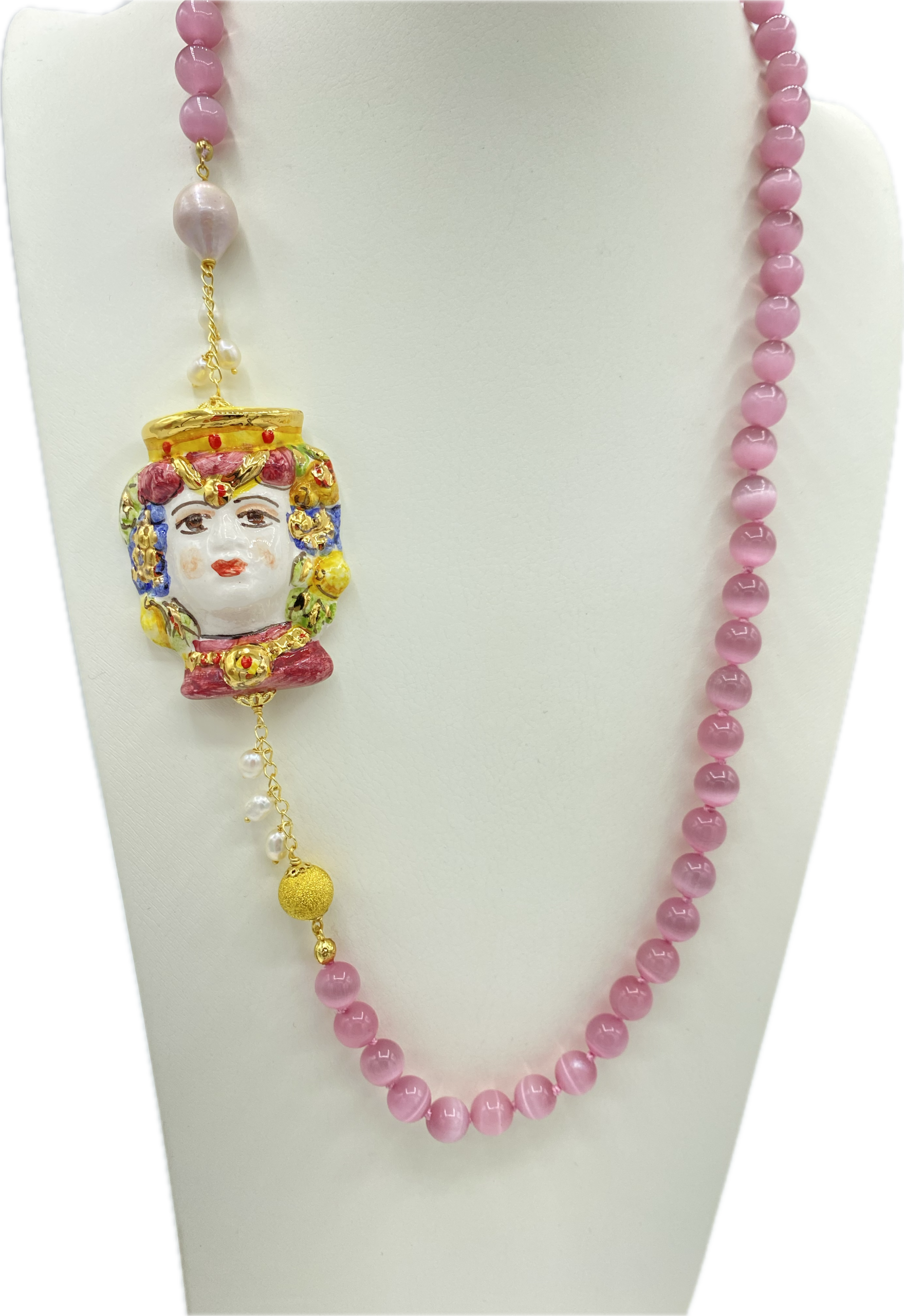 Collana in Occhio di Gatto Rosa con Testa di Moro Donna in ceramica