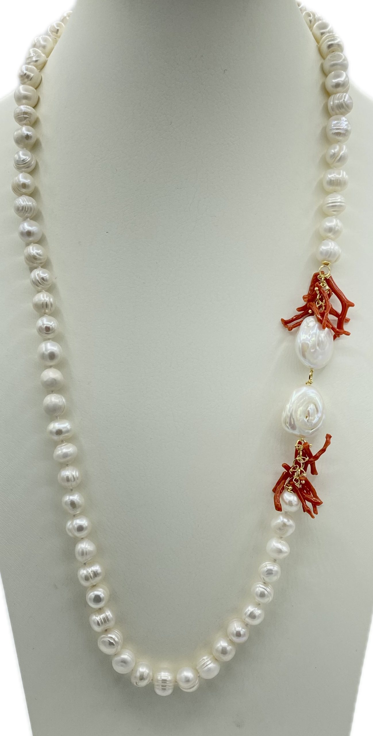 Collana Perle di Fiume con Madreperla e Corallo Rosso