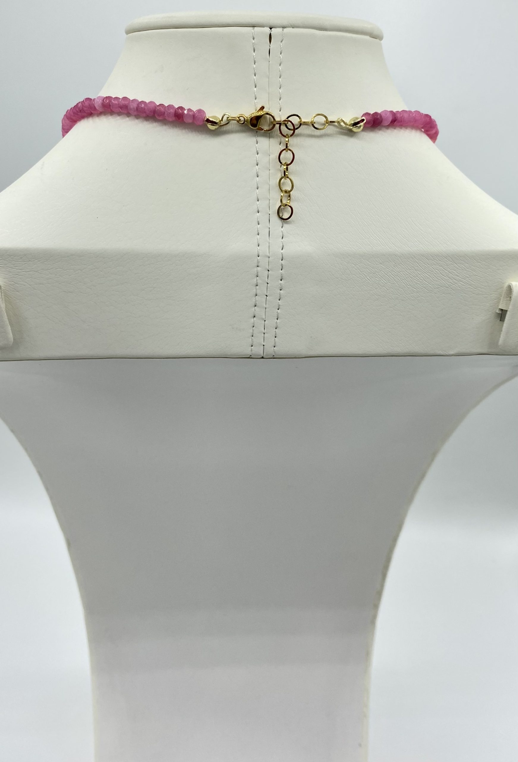 Collane in Agata Sfaccettata in vari colori con Libellula in Ottone e Madreperla