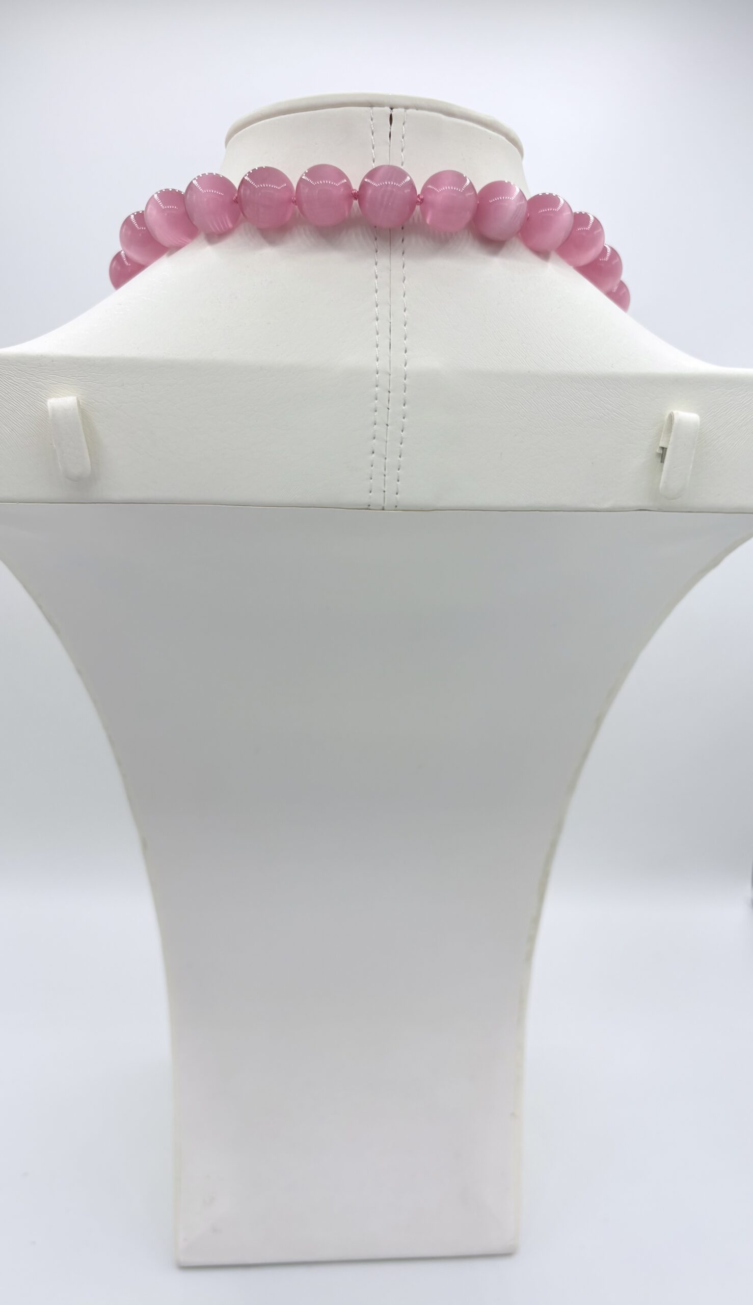 Collana in occhio di gatto rosa con Cavalluccio Marino in Ceramica e Madreperla