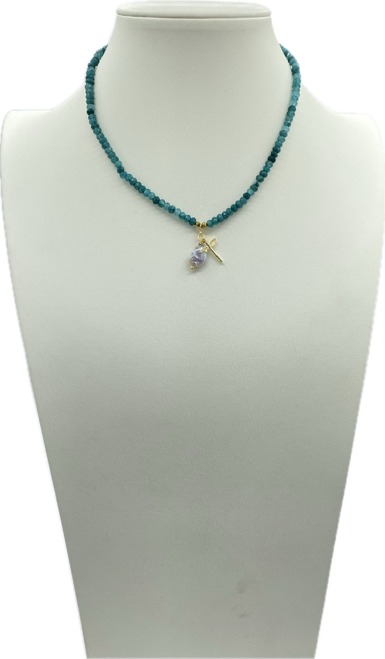 Collane in Agata Sfaccettata in vari colori con Libellula in Ottone e Madreperla