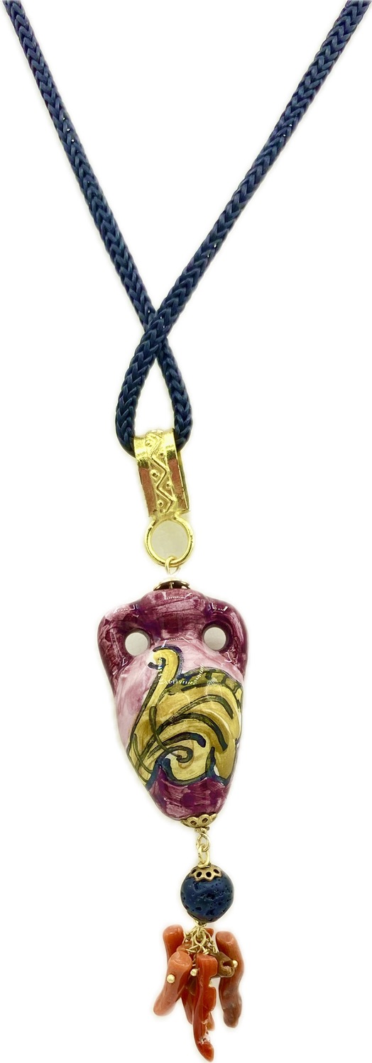 Ciondolo con Anfora in Ceramica Decorata a Mano, Pietra Lavica e Corallo Rosso