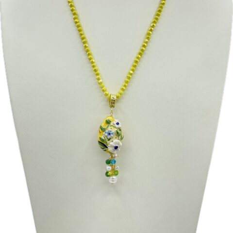 Collana in Swarovski giallo con pendente floreale in ceramica