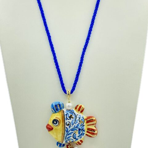 Parure pesce in ceramica e argento 925 dorato con corallo e perle di fiume