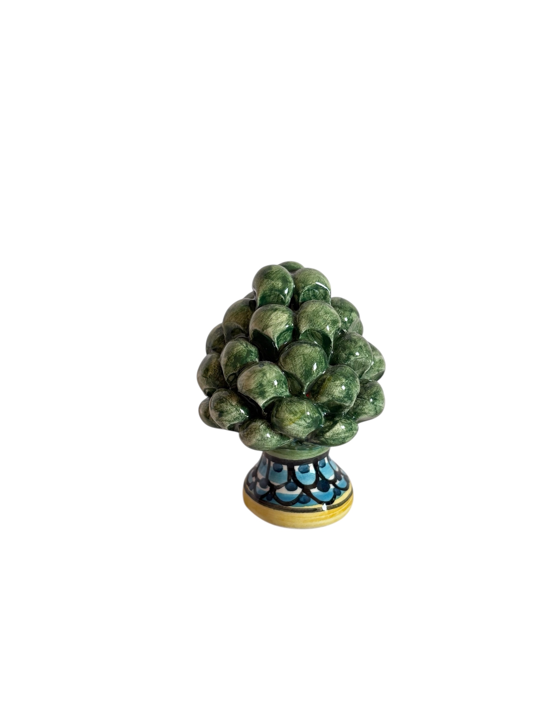 Pigna in ceramica dipinta e modellata a mano (H 6,5\7 cm circa)