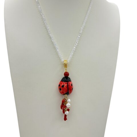 Ciondolo Coccinella in ceramica dipinta a mano